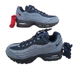 Levi’s x Nike Air Max 95 Obsidian