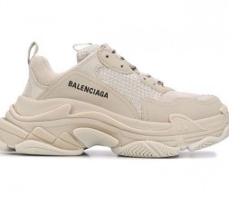 Balenciaga Triple S Beige