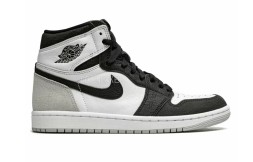 Nike Air Jordan 1 Retro High Bleached Coral